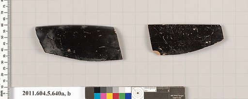 Terracotta rim fragments of kylikes (drinking cups)