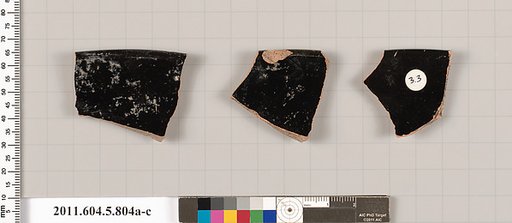 Terracotta rim fragments of kylikes (drinking cups)