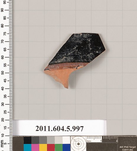 Terracotta rim fragment of a kylix (drinking cup)