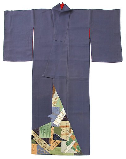 Robe with Tanzaku and Shikishi Poem Cards