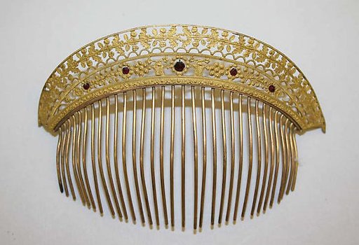 Comb