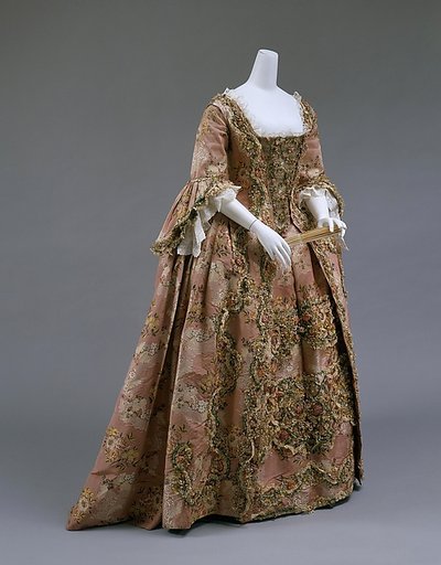 Robe à la française