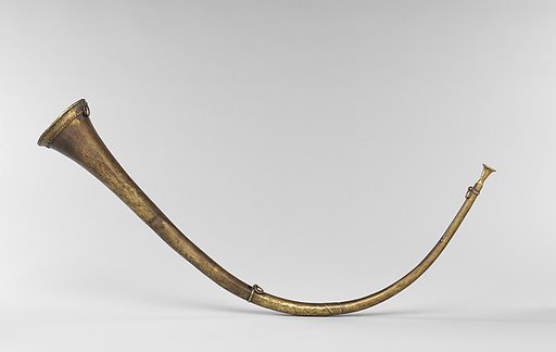 Demilune horn "grand cor"
