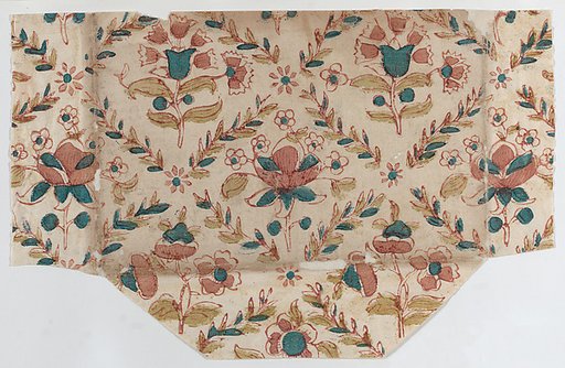 Sheet with floral and leaf pattern