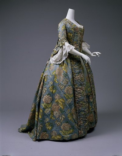 Robe à la française