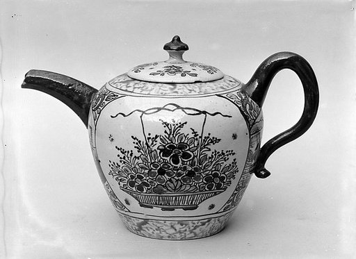 Teapot