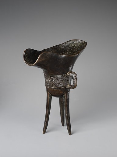Ritual wine cup (jue)