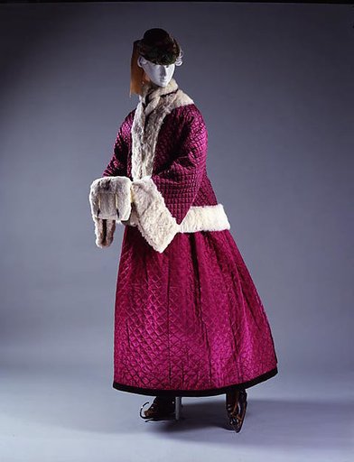 Skating ensemble