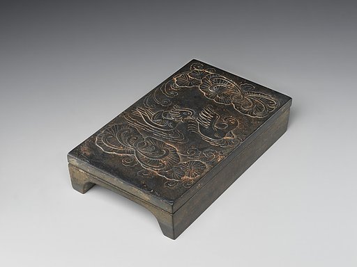Inkstone and cover with mandarin ducks in a lotus pond