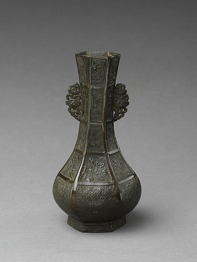 Hexagonal flower vase with magic fungus handles