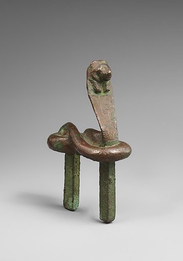 Figure of a rearing cobra with lion head