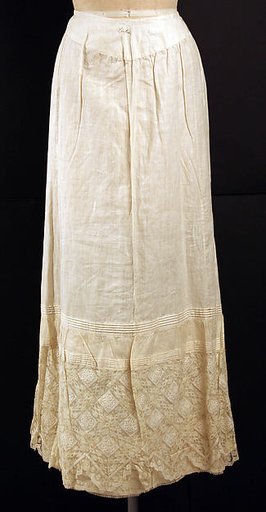 Underskirt