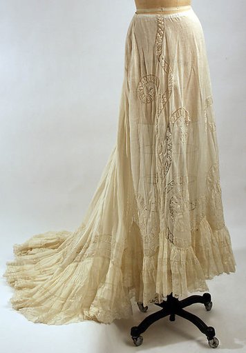 Underskirt