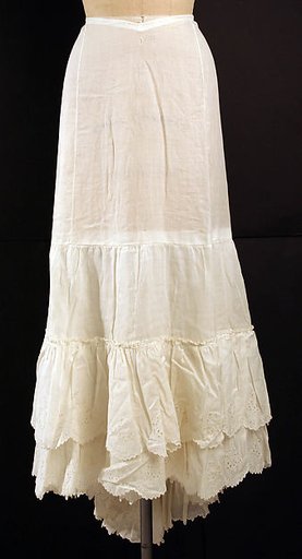 Underskirt