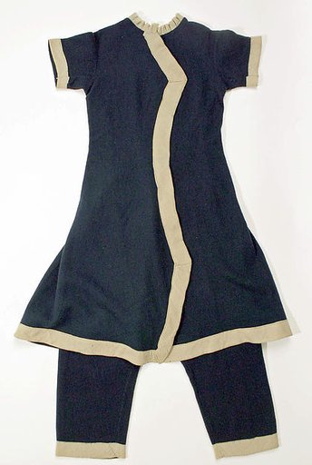 Bathing suit