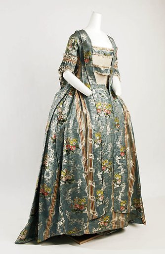 Robe à la française