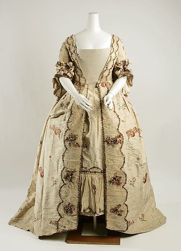 Robe à la française