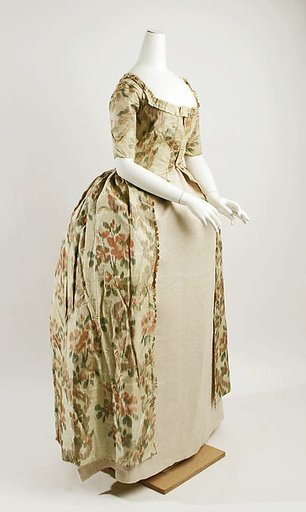 Robe à l'anglaise
