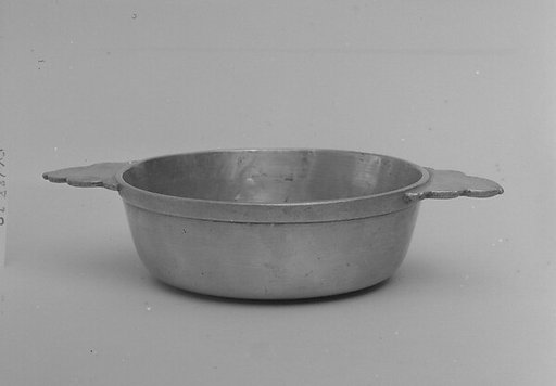 Bowl (from a set of four)