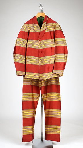 Lounge suit
