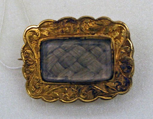 Mourning jewelry
