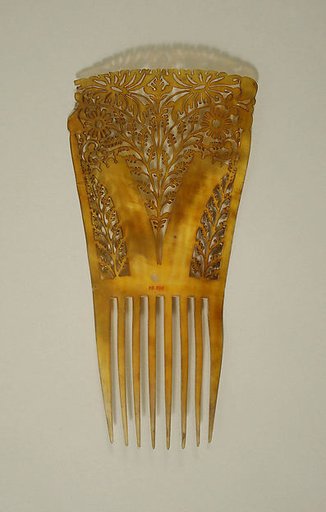 Comb