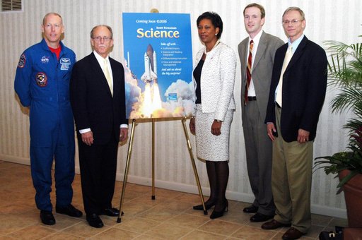 KSC-04pd-2194