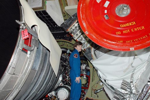 KSC-04pd-2595