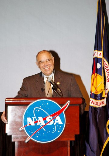 KSC-04pd-2633
