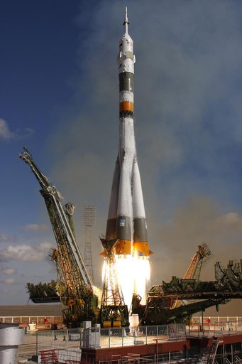 Expedition 18 Soyuz TMA-13 Launch