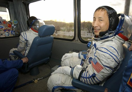 Expedition 7 Preflight
