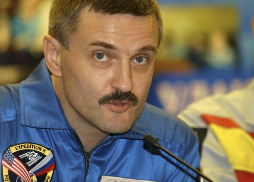 Expedition 8 Certification