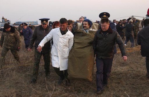 Expedition 8 Landing