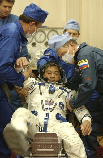 Expedition 10 Preflight