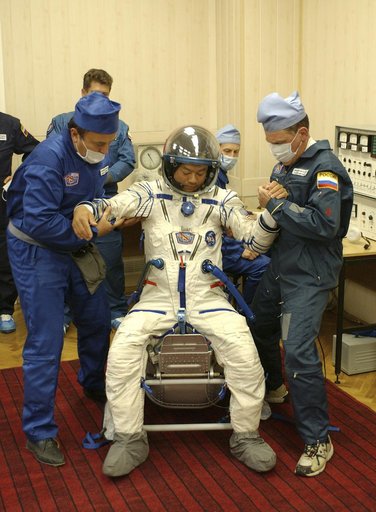 Expedition 10 Preflight