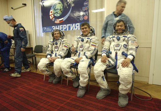 Expedition 10 Preflight