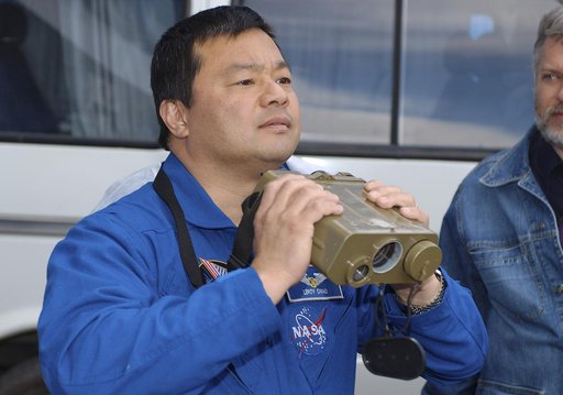 Expedition 10 Preflight