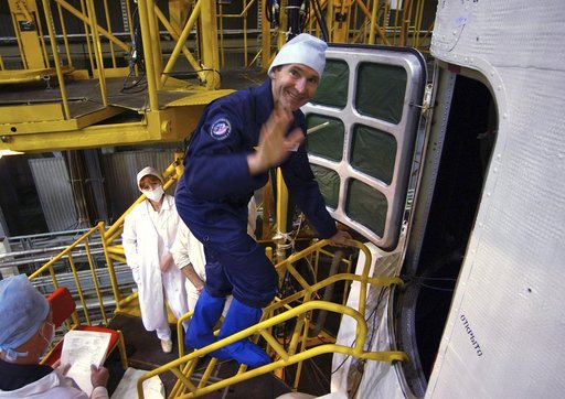 Expedition 10 Preflight
