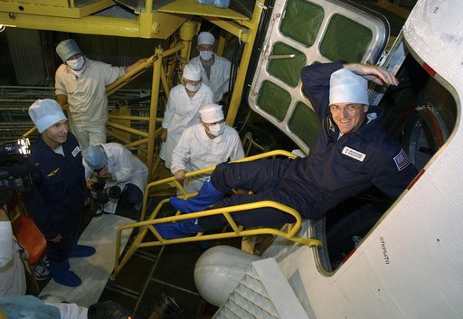 Expedition 10 Preflight