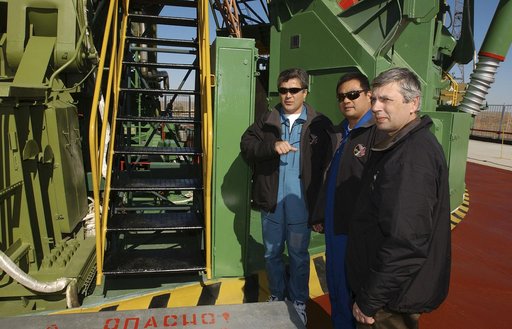 Expedition 10 Preflight
