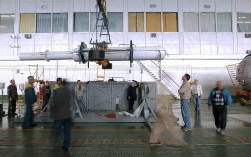 Expedition 10 Preflight