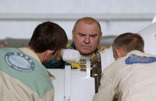 Expedition 10 Preflight