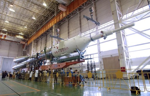 Expedition 10 Preflight
