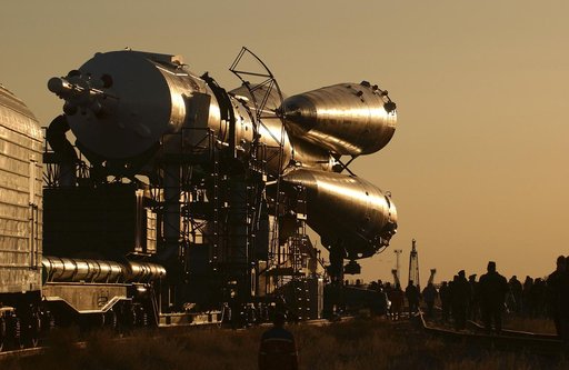 Expedition 10 Preflight