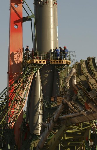 Expedition 10 Preflight