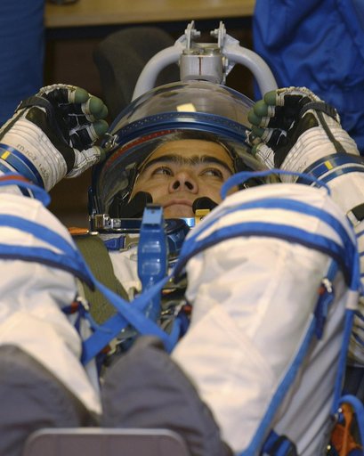 Expedition 10 Preflight