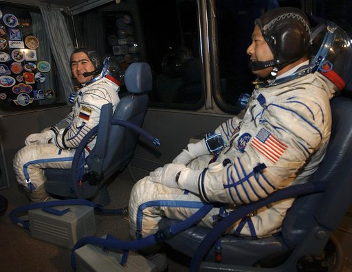 Expedition 10 Preflight
