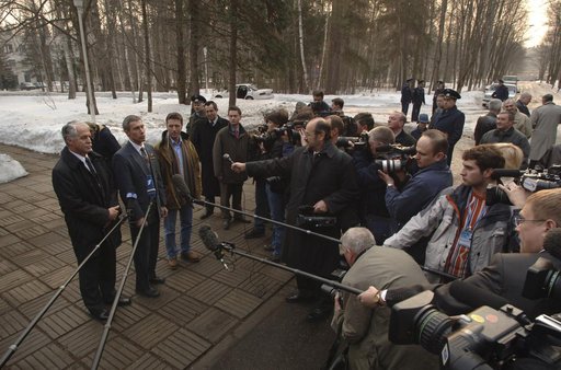 Expedition 11 Arrival