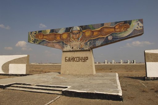 Expedition 11 Arrival
