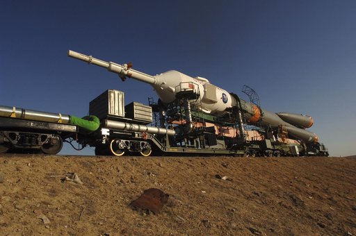 Epedition 11 Soyuz Transport